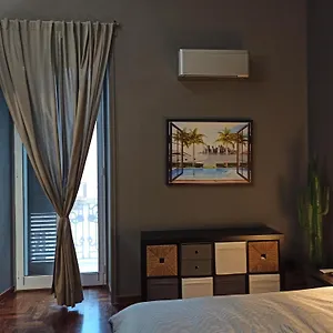 Apartman House Of Colors, Bari